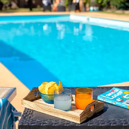Alghero, Turchese A Prestigious Old Detached House With Swimming Pool Alguer